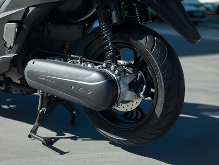 Nerva Nueva Marca Espanola Scooter 004