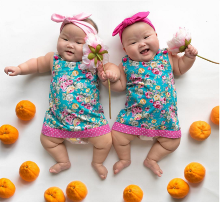 Las adorables gemelas MoMo que causan sensación en Instagram