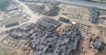 Durante unas obras de urbanización se descubren los restos de una gran ciudad de la Edad de Bronce en Israel