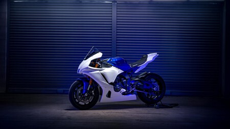 Yamaha R1 Gytr 2023001