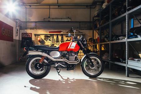 Moto Guzzi V7 Custom Kit Scrambler