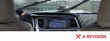 Ha llegado la lluvia y me ha pillado con los limpias del coche hechos polvo. Lo he arreglado en cinco minutos por 25 euros