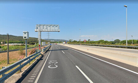 Radar fijo en el km 312 de la C-31 en Girona
