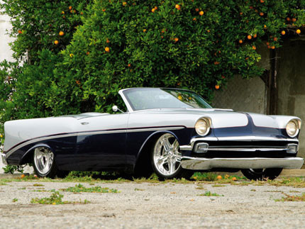 1956 Chevy Bel Air Roadster, tocado por la mano de Chip Foose