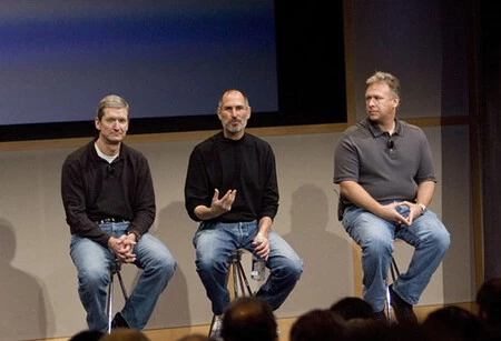 Tim Cook Steve Jobs Y Phil Shiller