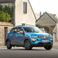 El Dacia Spring, el eléctrico más barato del mercado, ya triunfa en Europa: más de 40.000 pedidos en menos de un año