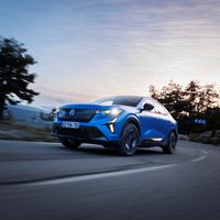 Probamos el Renault Rafale HEV de 200 CV y el PHEV de 300 CV: dos SUV híbridos de altos vuelos que enamoran en carretera y destacan por su eficiencia