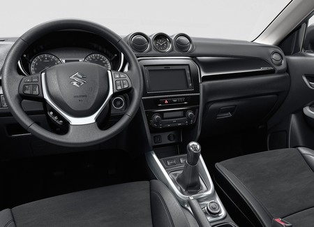 Suzuki Vitara Interior
