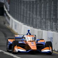 Scott Dixon se impone en el caos de Music City y Álex Palou vuelve al podio para seguir soñando en la IndyCar