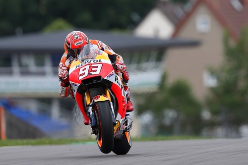 Marc Márquez se hace con la victoria y sigue siendo el rey de Sachsenring. Ahora, también líder en la general