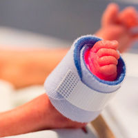Nace por cesárea el primer bebé prematuro libre de coronavirus de una embarazada infectada     