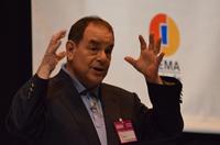 Marc Prensky en Simo Educación 2014: "la mejor palabra que le podemos decir a los alumnos y a nuestros hijos es: ¡sorpréndeme!"