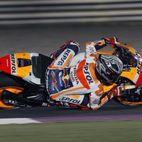 Un nuevo carenado y mucho trabajo por hacer en el box del Repsol Honda