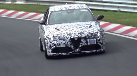 Así suena el Alfa Romeo Giulia cuando se deja los neumáticos sobre el asfalto de Nürburgring