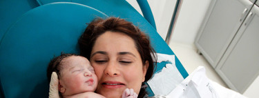 Los beneficios de esperar unos minutos a cortar el cordón umbilical se ven incluso años después