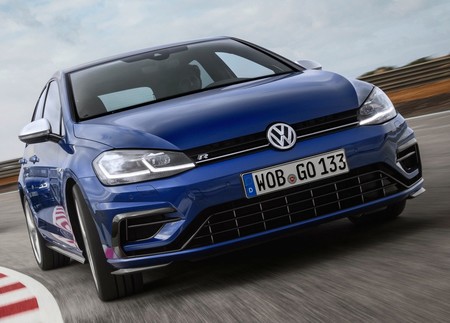 Golf R