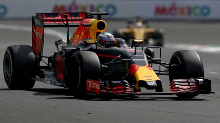 Ap 1q16zfckd2111 F1 Grand Prix Of Mexico