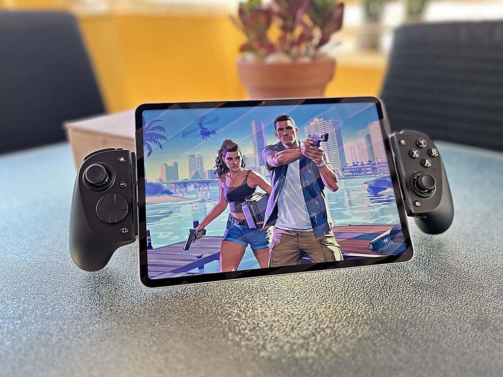 Llevo sin jugar en una tablet desde que Pokémon GO fue novedad, pero con el nuevo mando de Razer ahora sé lo que me estaba perdiendo. Análisis del Kishi V3 Pro XL. Noticias en tiempo real