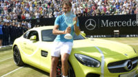 Rafa Nadal recibe un Mercedes-AMG GT S como premio, pero no lo cambia por su KIA