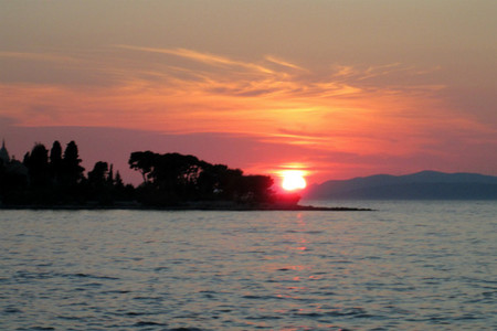 anochecer en Brac Croacia