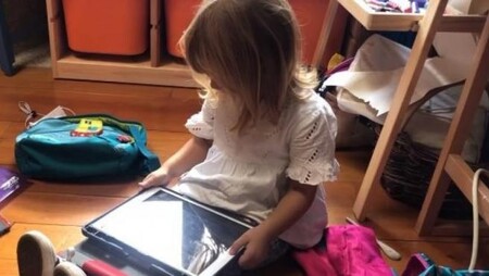 La tierna conversación de una niña gallega con Siri que te robará el corazón (aunque Siri no entienda su idioma)