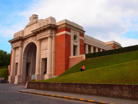 Puerta De Menin