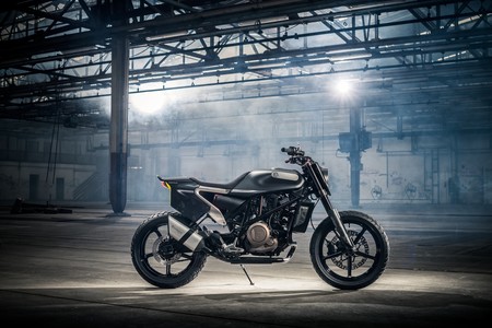 El despegue de Husqvarna acaba de comenzar: Bajaj producirá y venderá sus 401 en India