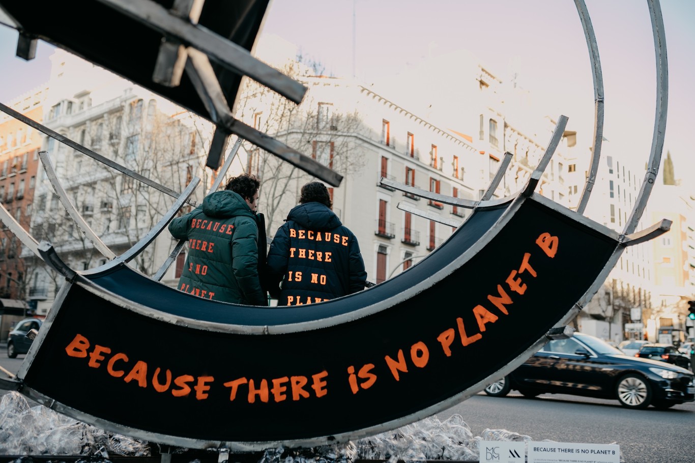 Juan Garaizábal y Ecoalf inauguran "Because there is no planet B" en el