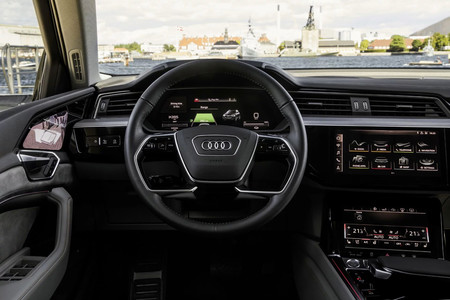 Audi E Tron Interior 3