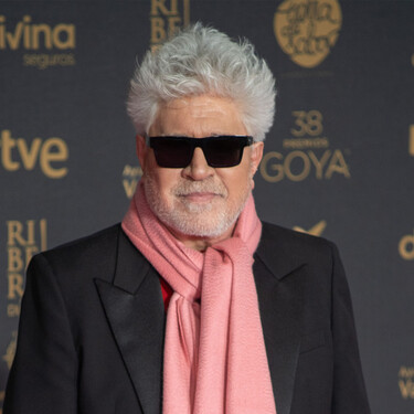 Pedro Almodóvar, sobre sus casas: "Tengo una casa nueva y creo que la compré más que para vivir en ella, para poder decorarla y poner todos los cuadros que he ido comprando a lo largo de los años" 