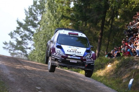 Evgeny Novikov no competirá finalmente en el Rally de Finlandia 