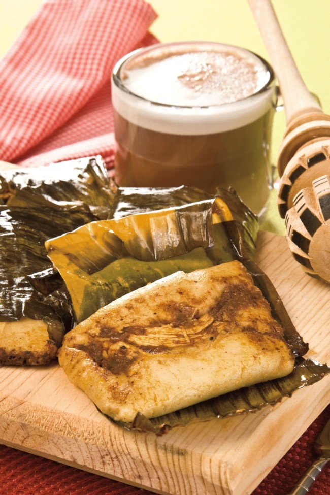 Paseo por la gastronomía de la red tamales y atole para el Día de la