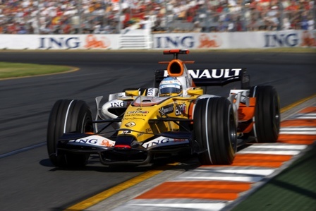 Fernando Alonso preocupado por las prestaciones de Renault