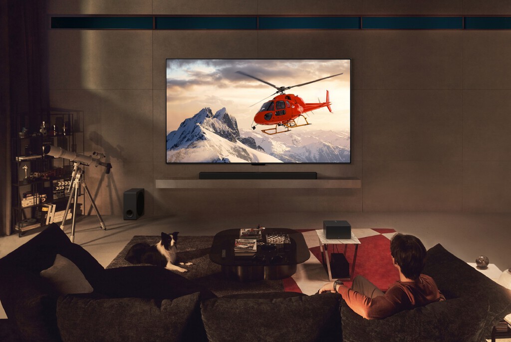 LG lanza su nueva tele OLED "sin cables": hasta 97 pulgadas y con caja de conexiones aparte