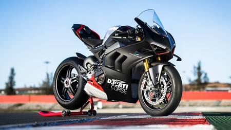 Ducati Especial 3 2023