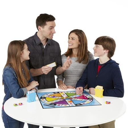 Trivial Pursuit Familia