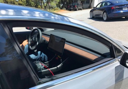 Tesla model 3 interior