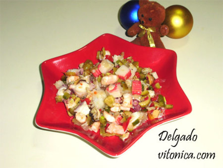 Salpicón de marisco con vegetales. Receta saludable.