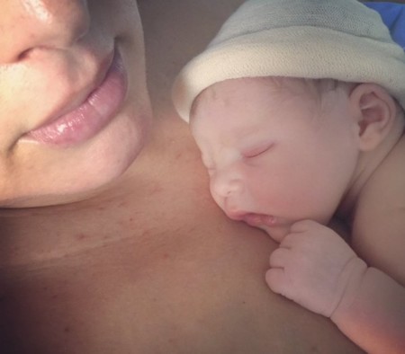 Tania Llasera llama José Bowie a su bebé, ¿será el nombre del año?