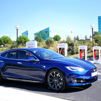 Recarga estratosférica en Galicia: una gasolinera intenta cobrar 40.000 euros por cargar un Tesla Model S