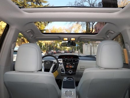 Toyota Prius+ Interior