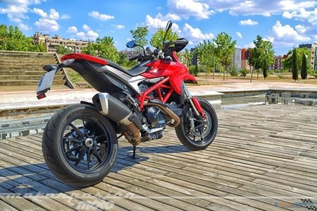 Ducati Hypermotard 