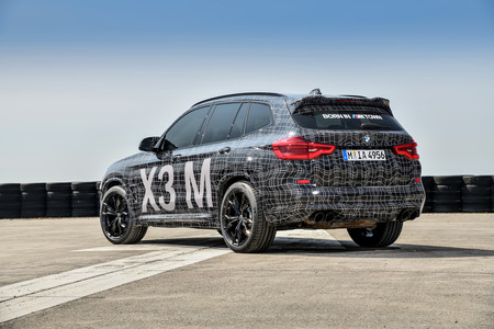 BMW X3 M prototipo trasera
