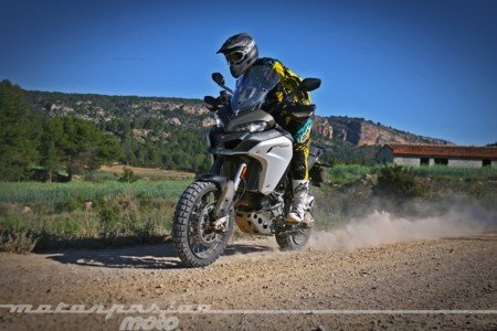 ¡Sorpresa! Ducati trama una súper-Multistrada 1260, la maxitrail más potente del mercado