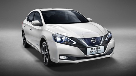 Aterriza en China, y solo en China, el Nissan Sylphy Zero Emission, un coche eléctrico heredero del LEAF
