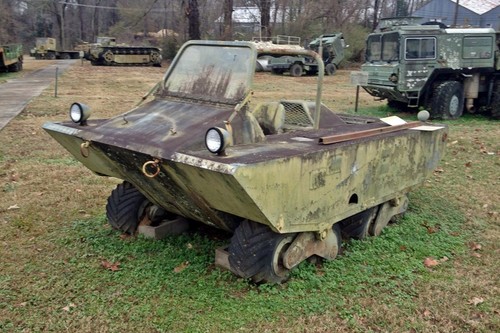 Lockheed Terrastar, el prototipo militar anfibio de 12 ruedas que terminó siendo estrella de cine