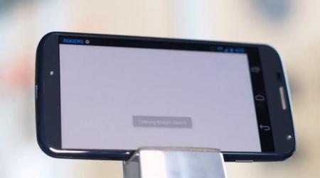 El Motorola Moto X siempre te está escuchando, te lo enseñamos en vídeo