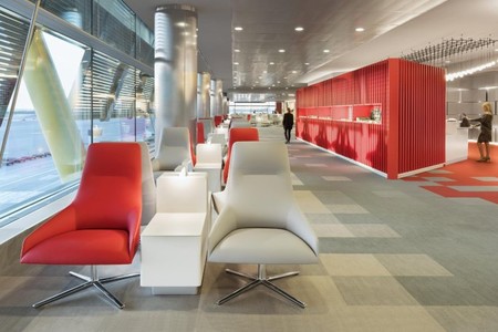 Velazquez Premium Lounge