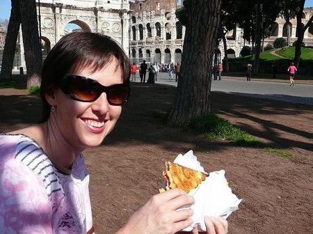 Se acabó comer pizza junto a la Fontana di Trevi
