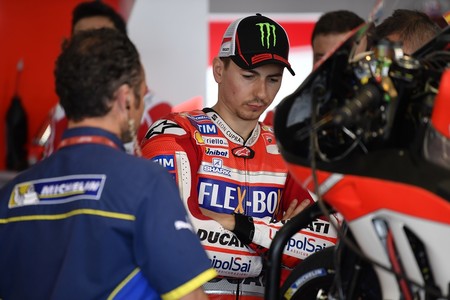 Jorge Lorenzo: "Estoy seguro que este momento difícil terminará pronto"